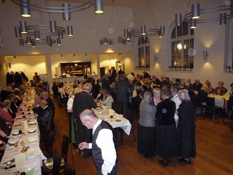 04.JPG - Der Festsaal 1