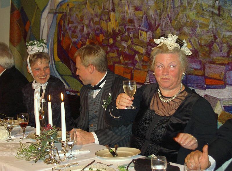 19.JPG - Brautmutter