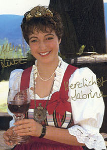 Burgundia Sabrina